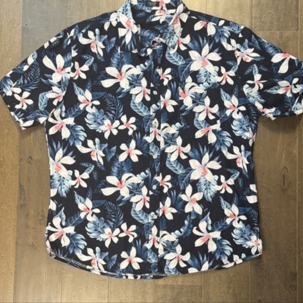Men's Navy Blue Men Shirt Tropical Floral Short-Sleeve Shirt